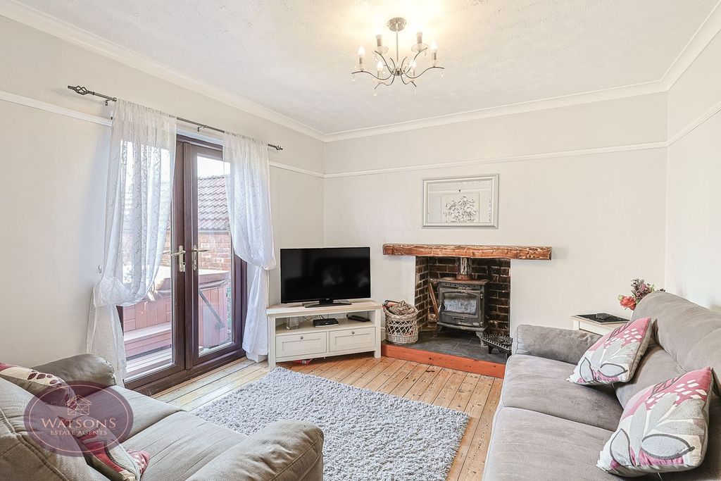 Property photo 3 of 22