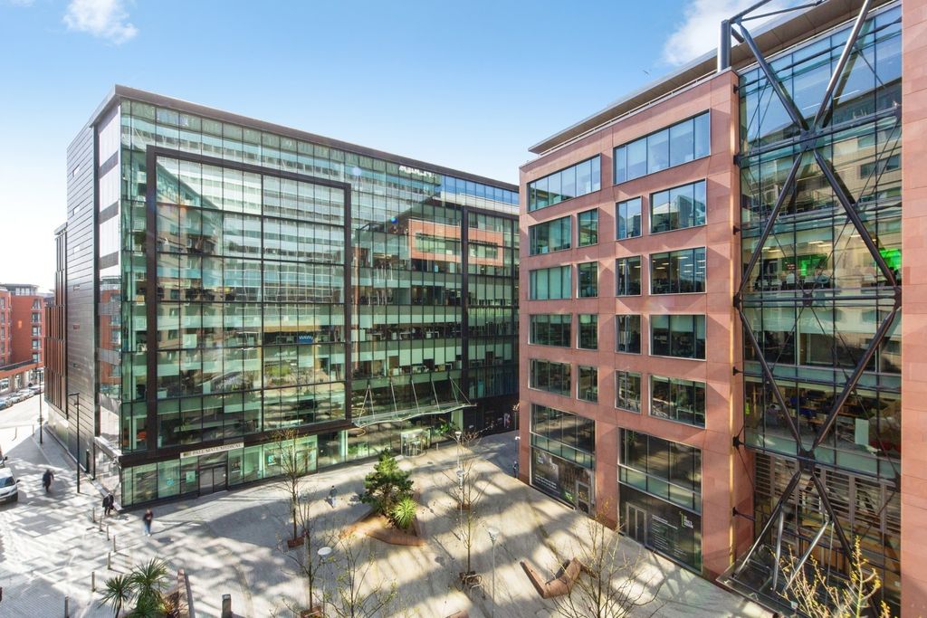 Property photo 1 of 18 Pbox-Img.Jpg