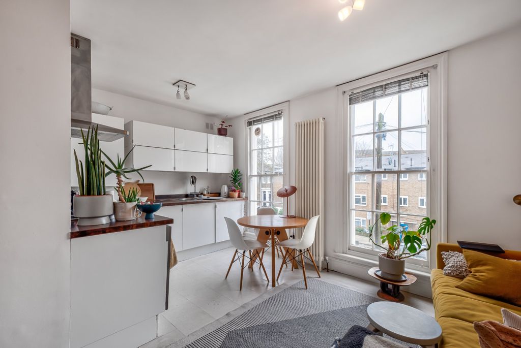 Property photo 2 of 11 Picture No. 07