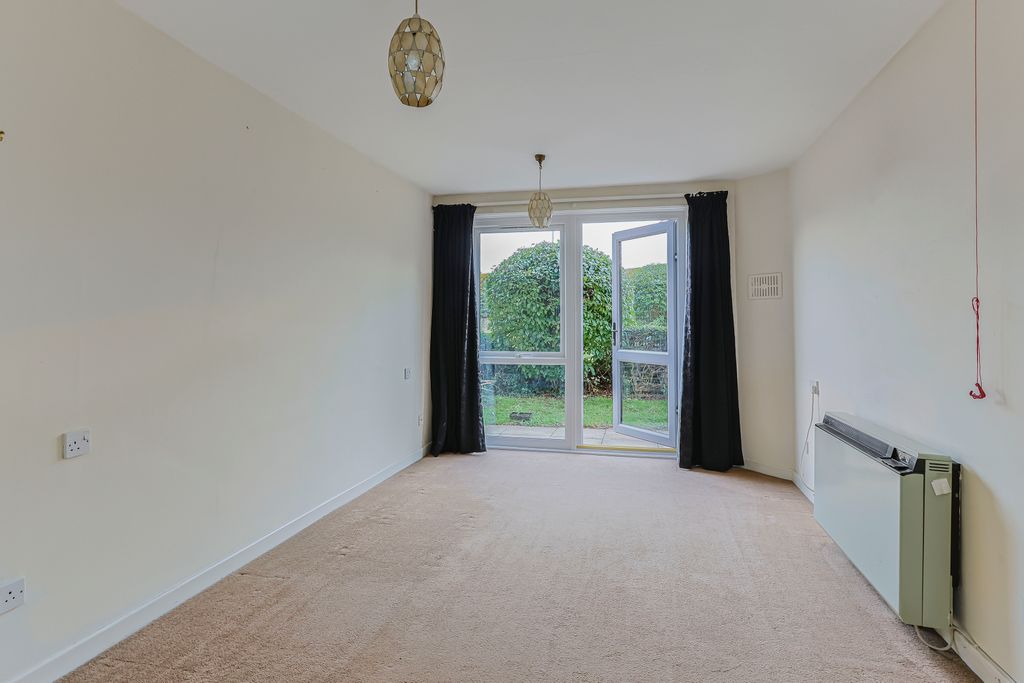 Property photo 2 of 15 333A9695