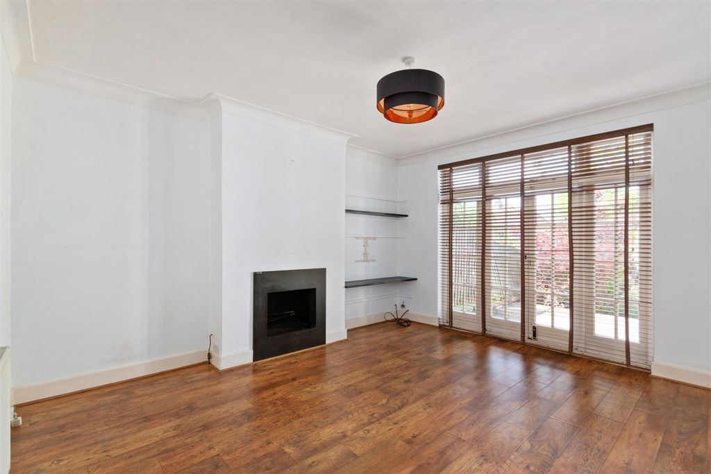 Property photo 3 of 14 Reception Room