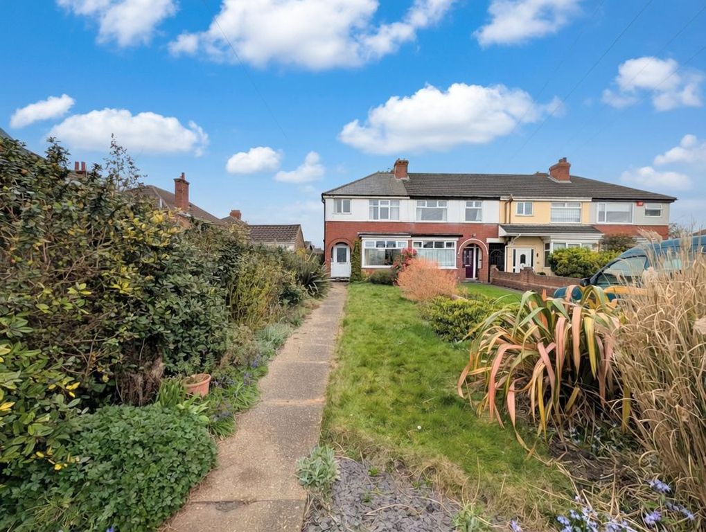 Property photo 1 of 17 Front View 2