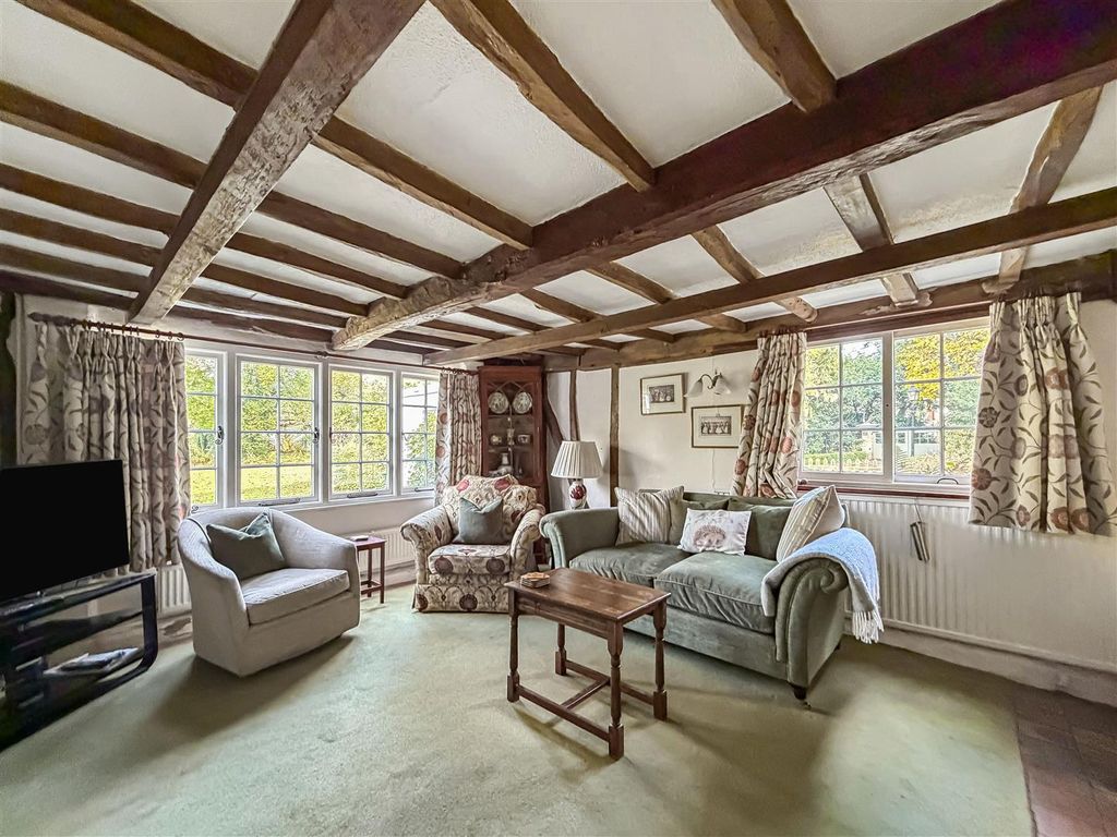 Property photo 2 of 40 10_66969.Jpg