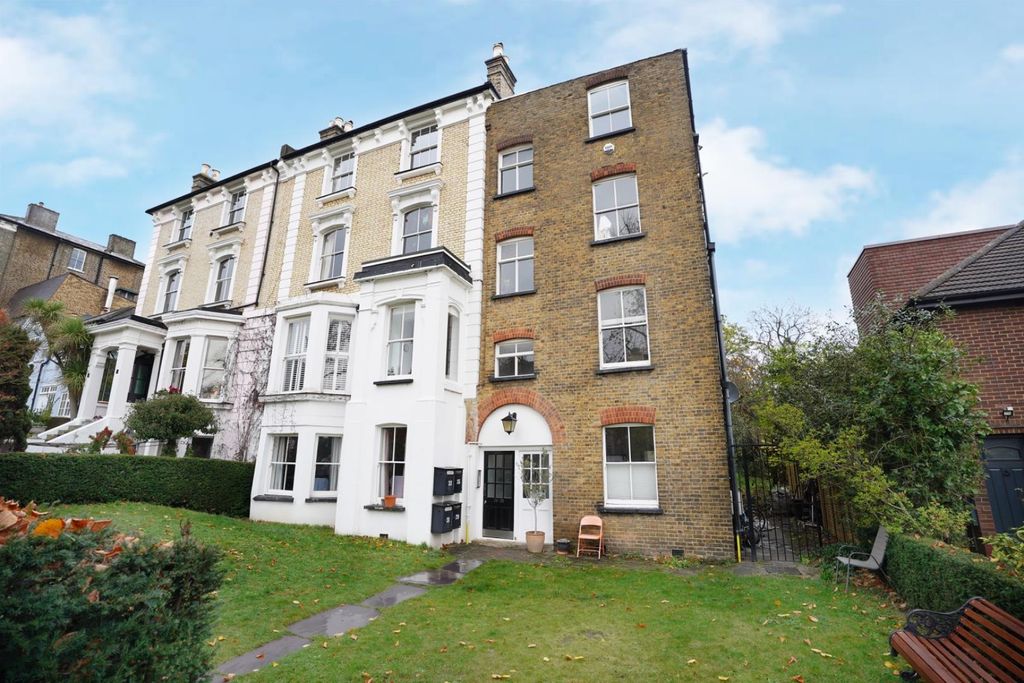 Property photo 2 of 15 10.Jpg