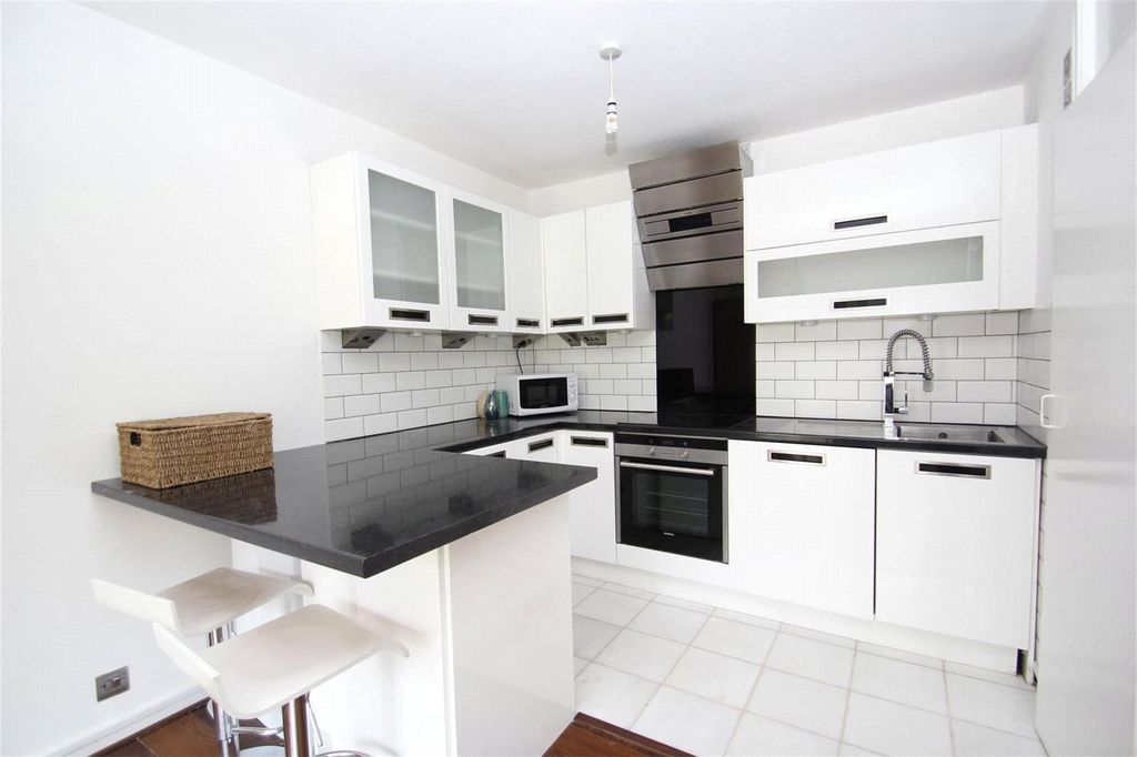 Property photo 1 of 10 Picture No. 04