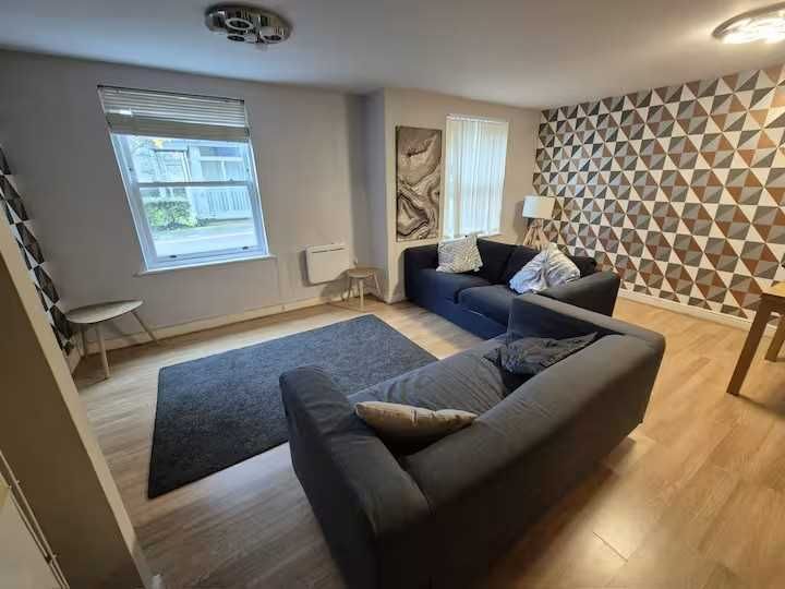 Property photo 2 of 7