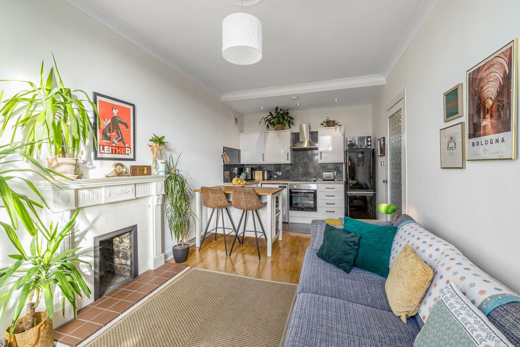 Property photo 3 of 12 Property Image 3