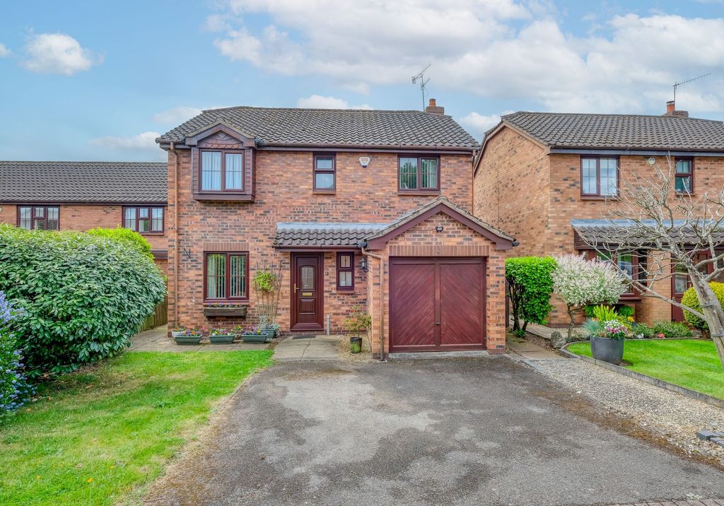 Property photo 1 of 16