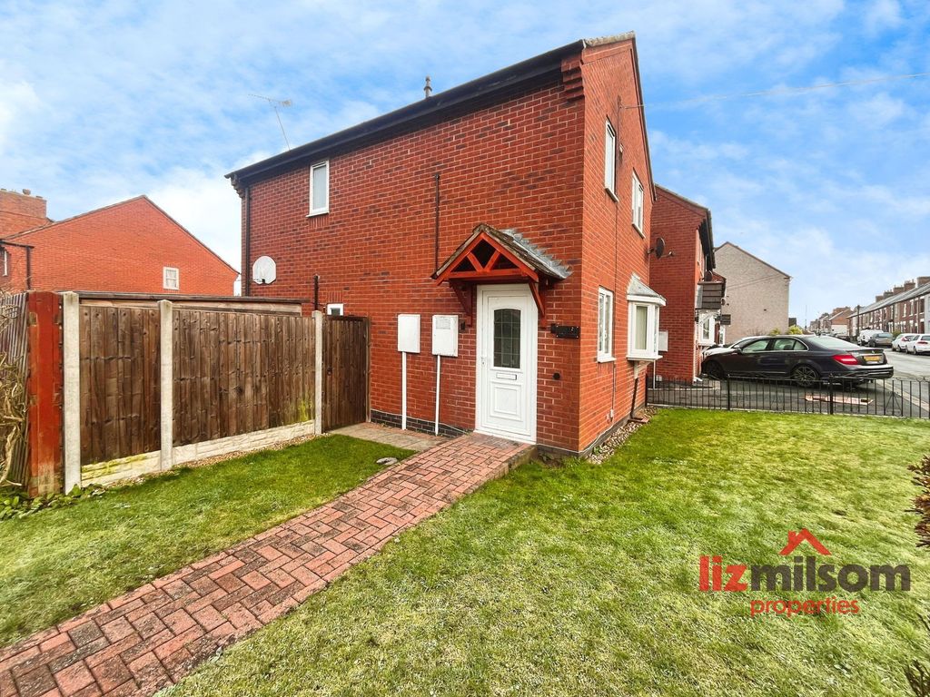 Property photo 1 of 25