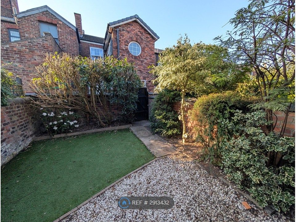 Property photo 3 of 11