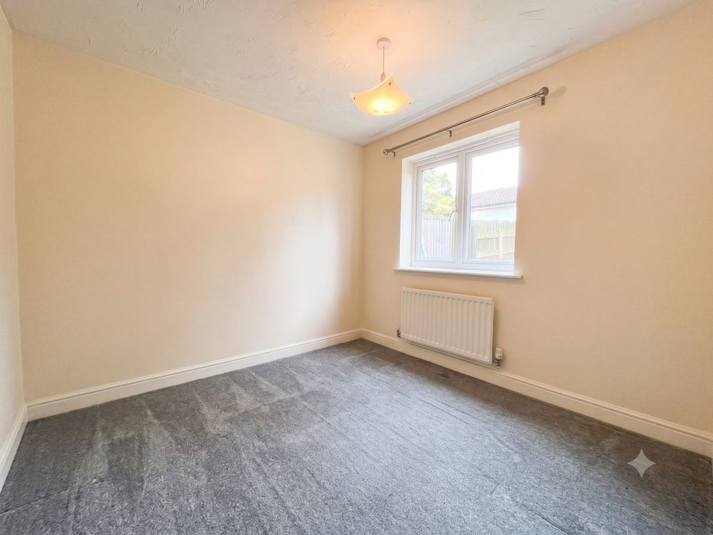 Property photo 3 of 23 5282843