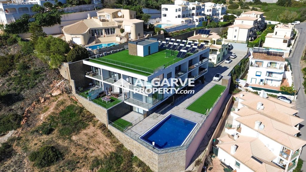 Property photo 1 of 25 New 1 Bedroom Luxury Apartments With Amazing Sea Views In Albufeira