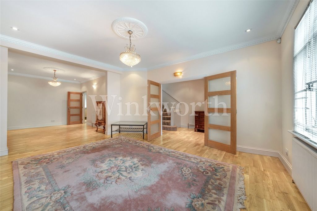 Property photo 1 of 16 Picture No. 28