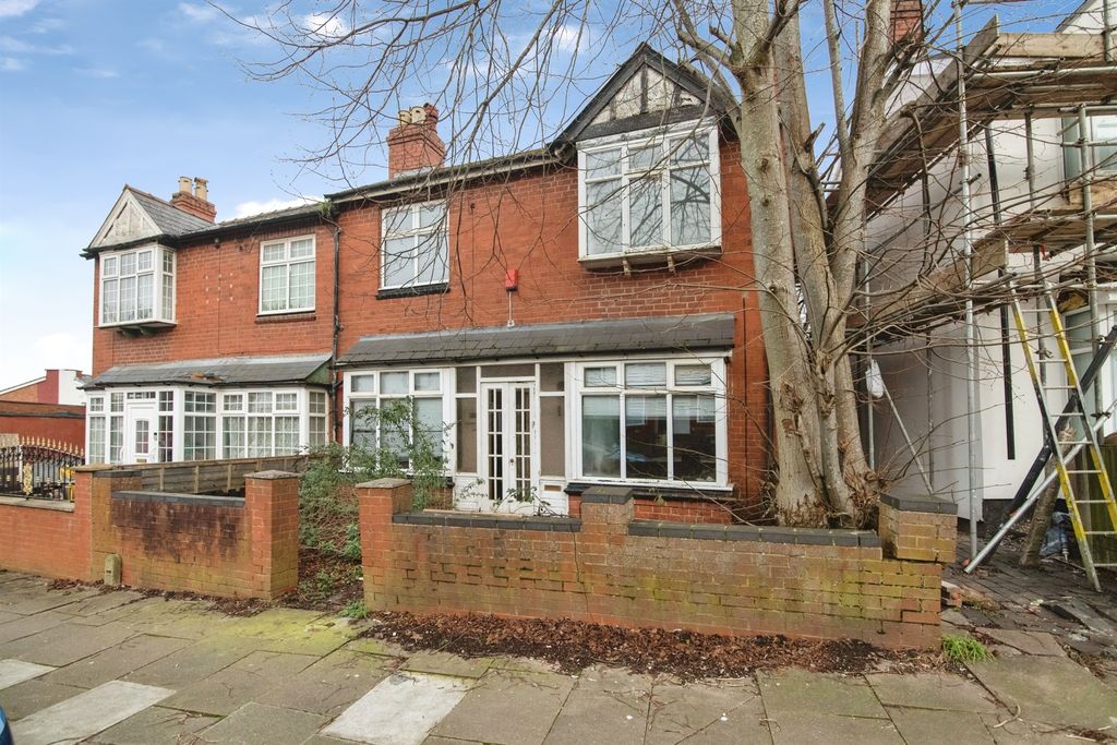 Property photo 2 of 14