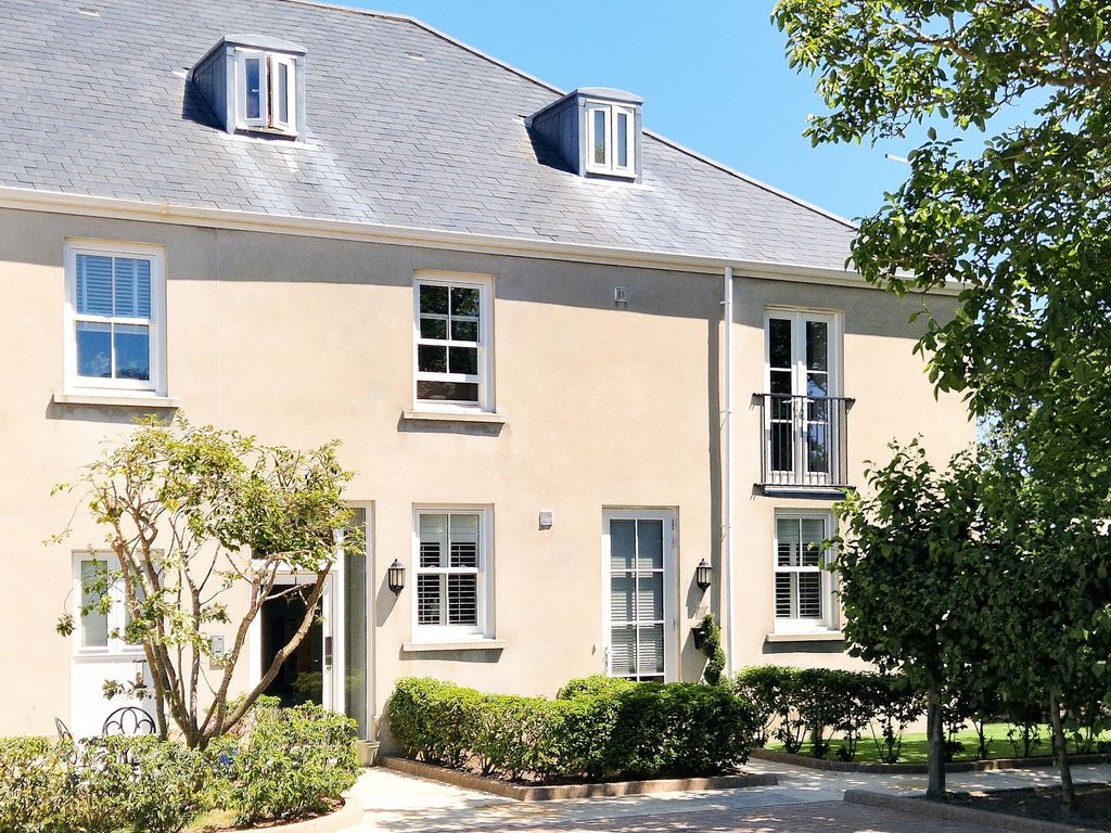 Additional image 24 of 2 bed flat for sale5 Highstead, St Saviour JE2