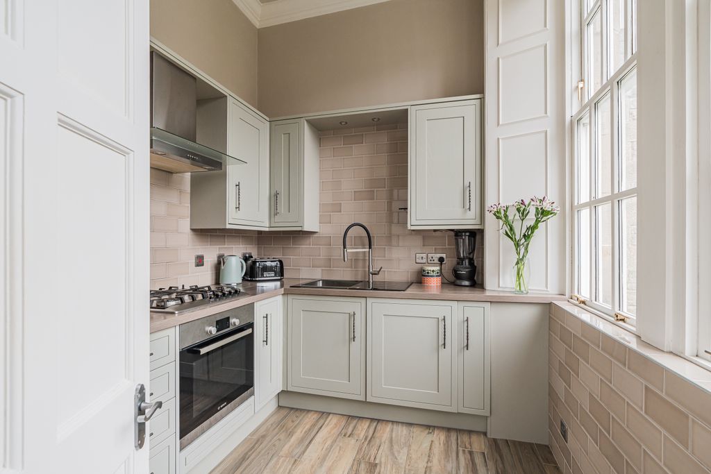 Property photo 3 of 23 Property Image 3