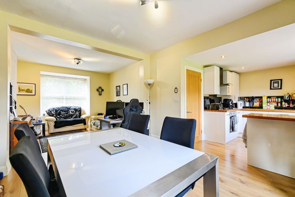 Property photo 3 of 8 Dining Room