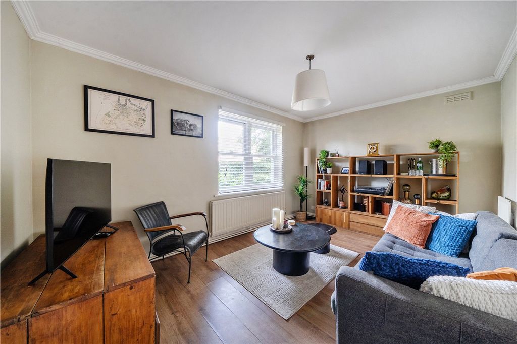 Property photo 3 of 15 Picture No. 22