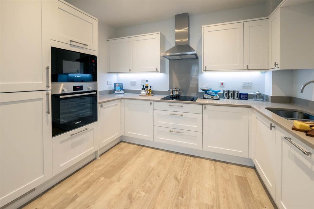 Property photo 3 of 17 3.Jpg
