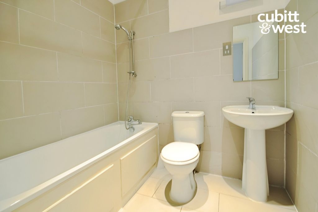 Property photo 2 of 12 6d8Ded49-9