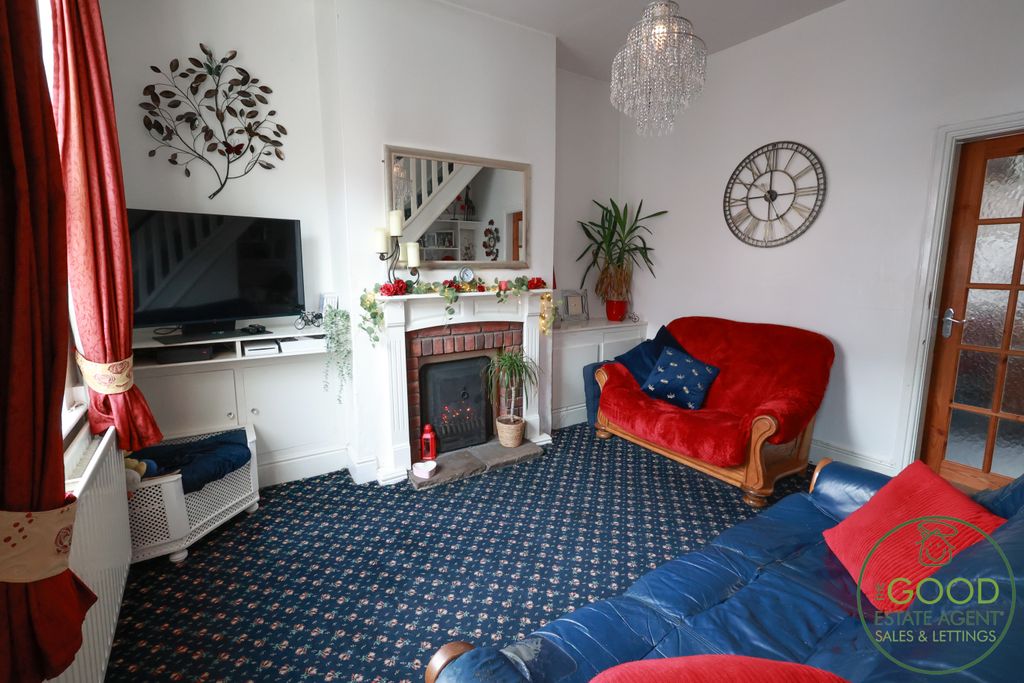 Property photo 2 of 14
