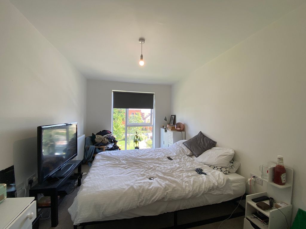 Property photo 2 of 5 Bedroom 1