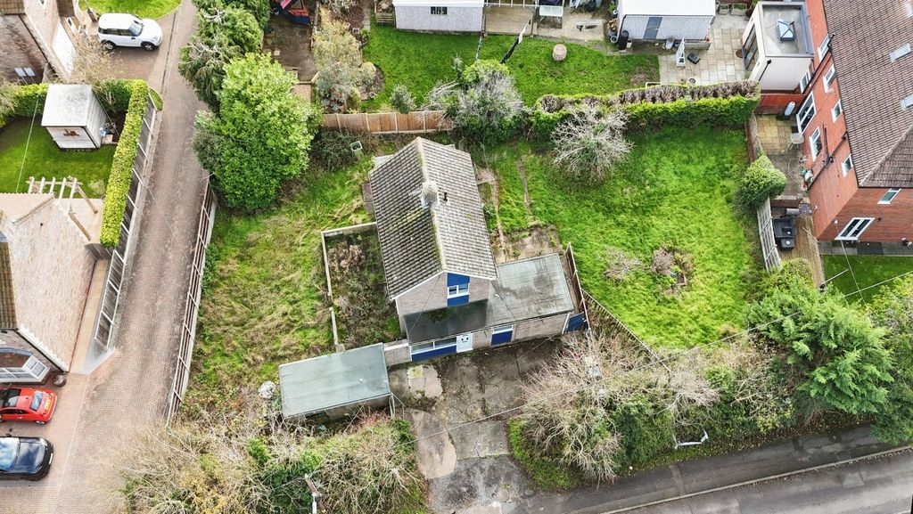 Property photo 2 of 23 4500225