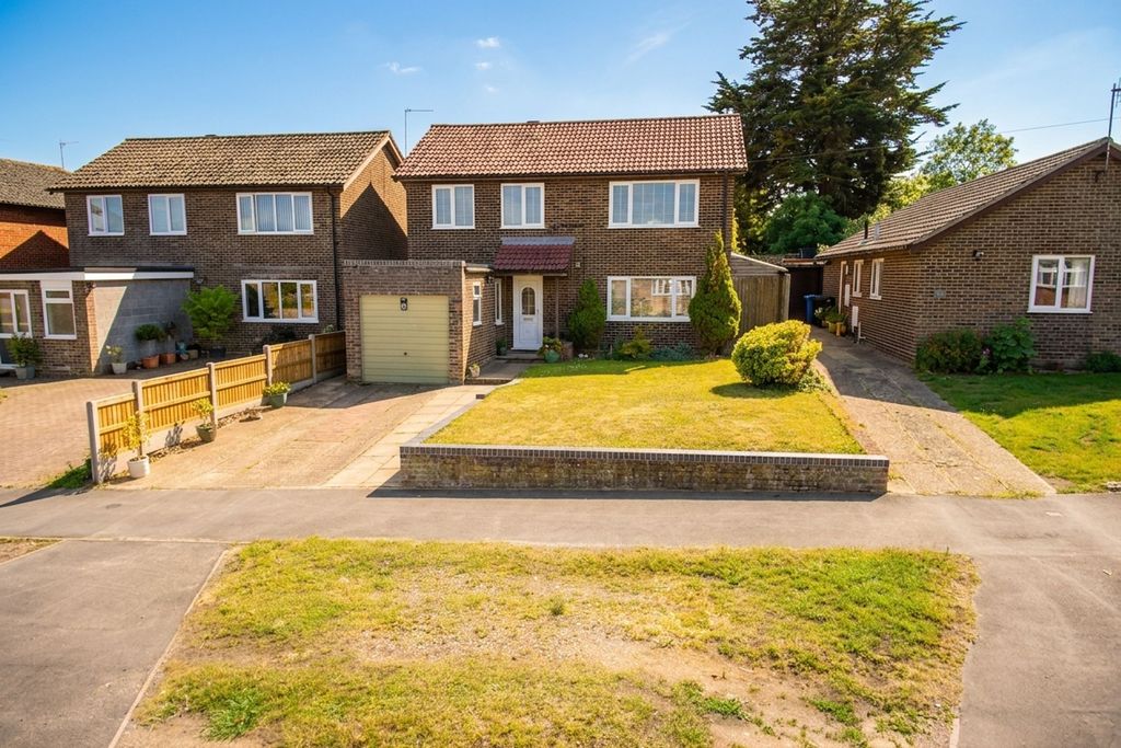 Property photo 1 of 24