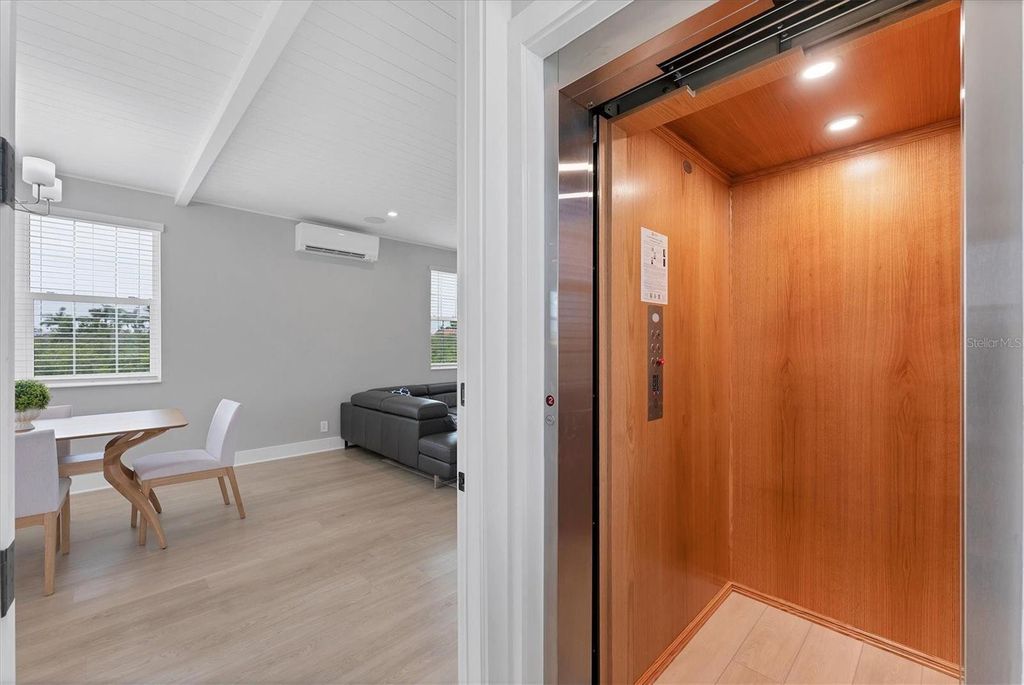 Property photo 3 of 19 <Alttext/>