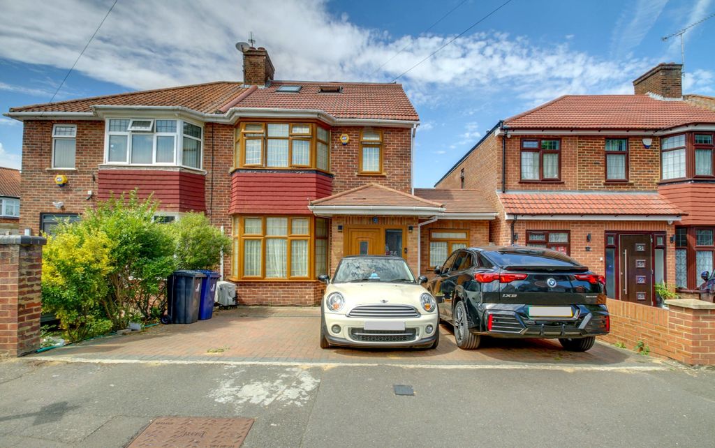 Property photo 1 of 15