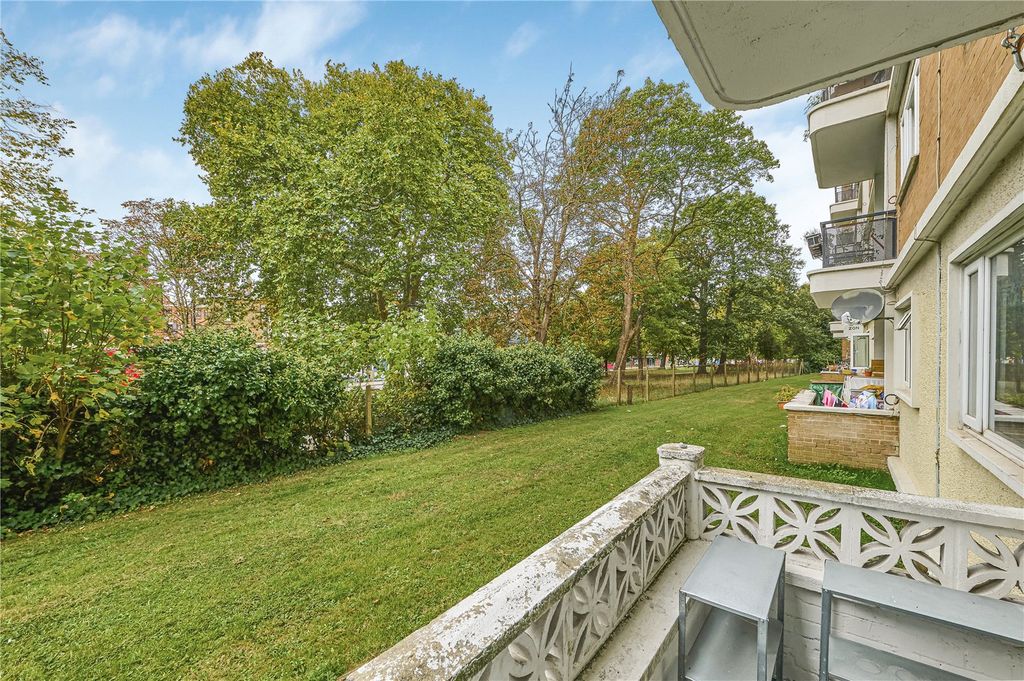 Property photo 1 of 17 Picture No. 29