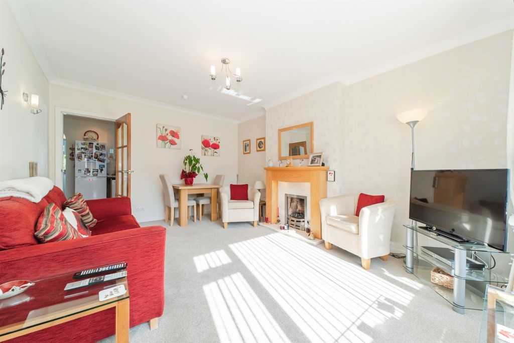 Property photo 3 of 17