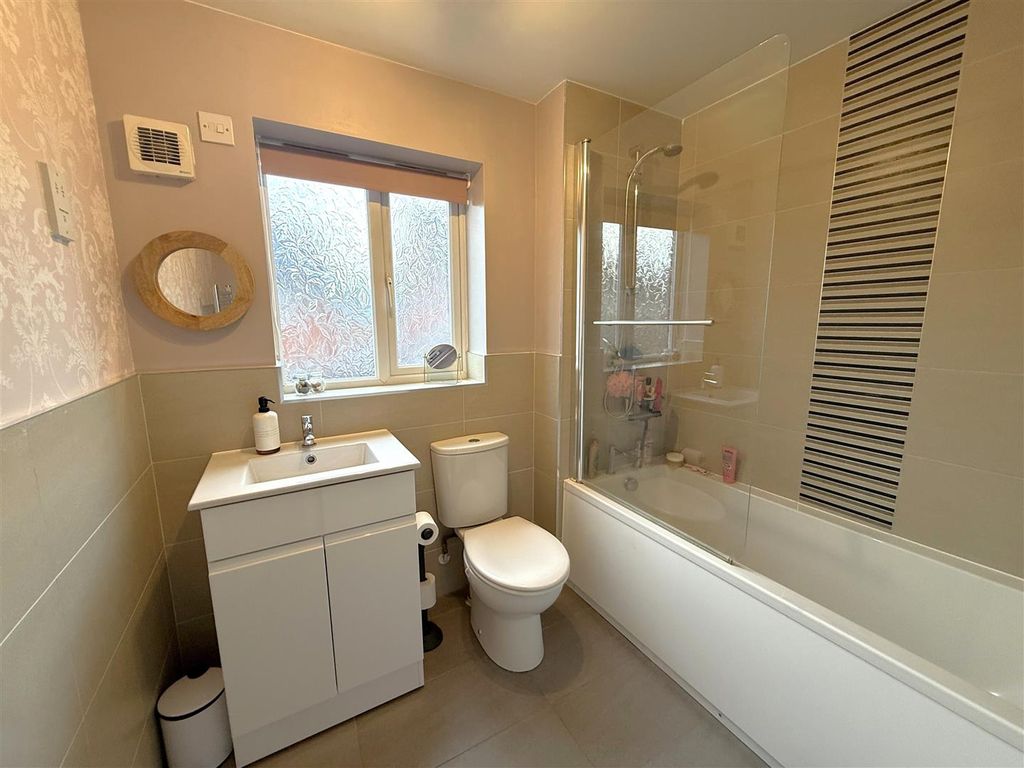 Additional image 18 of 4 bed detached house for saleNewstead Way, Loughborough, Leicestershire LE11