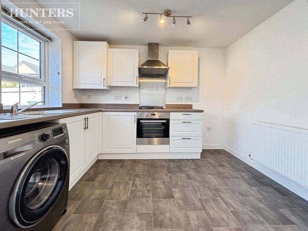 Property photo 3 of 17 Pbox-Img.Jpeg