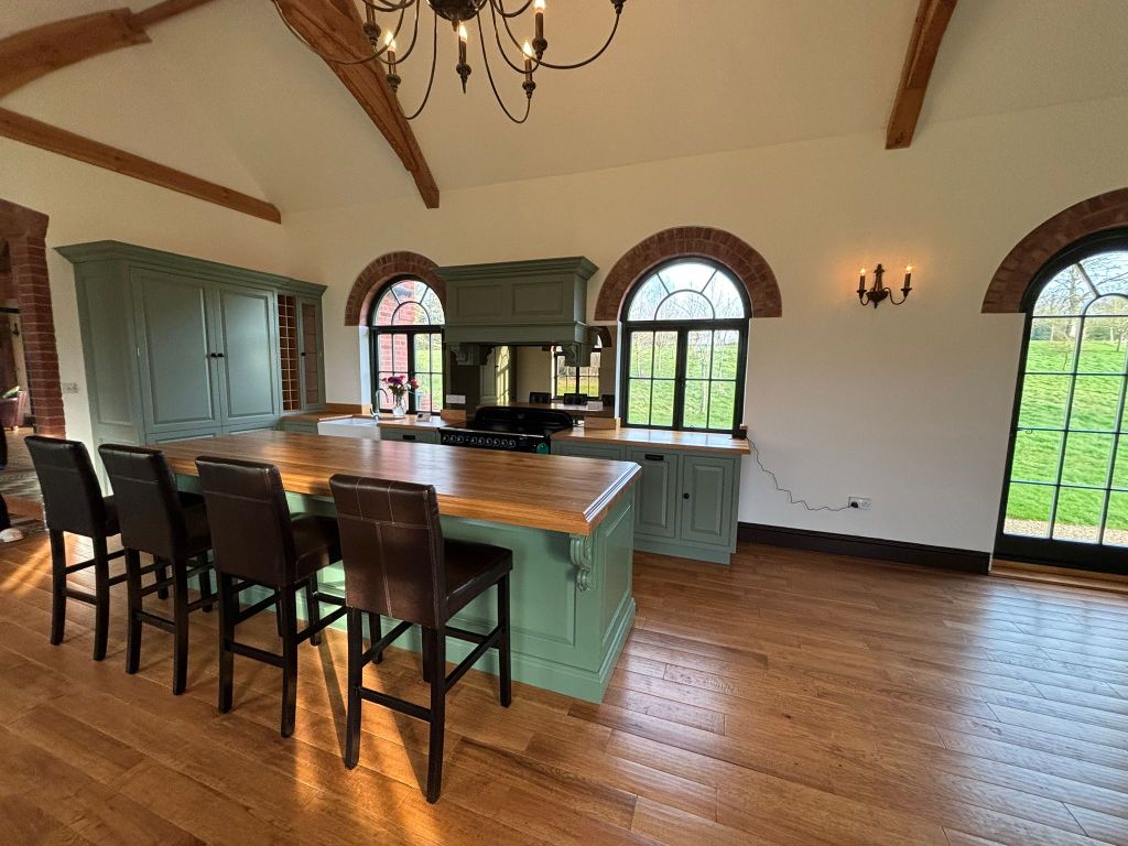 Property photo 2 of 15 Image