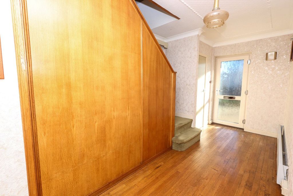 Property photo 3 of 32 Picture No. 19