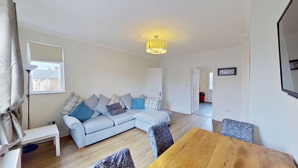 Property photo 2 of 19 Photo 2