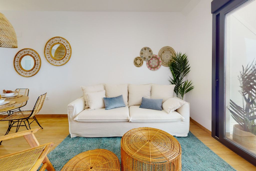 Property photo 3 of 48