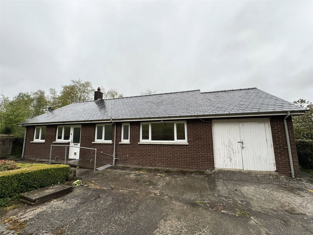 Property photo 1 of 19 Picture No. 02