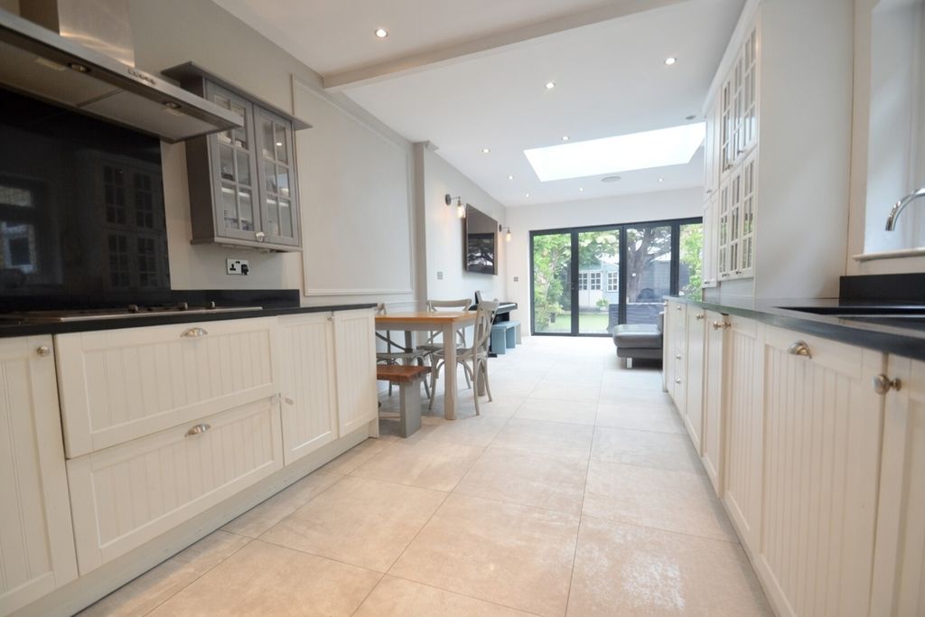 Property photo 3 of 12 Jeila
