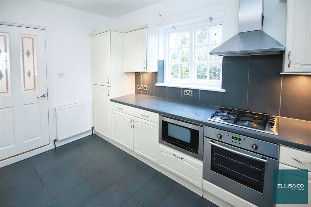 Property photo 3 of 14 Picture No. 53