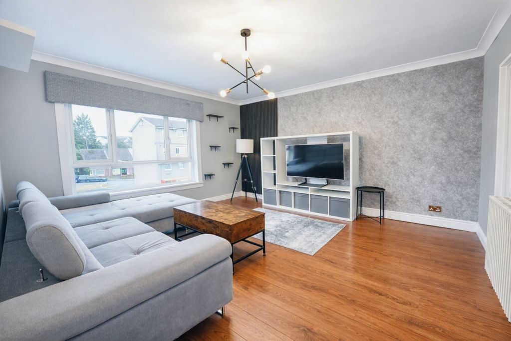 Property photo 2 of 15 Living Room