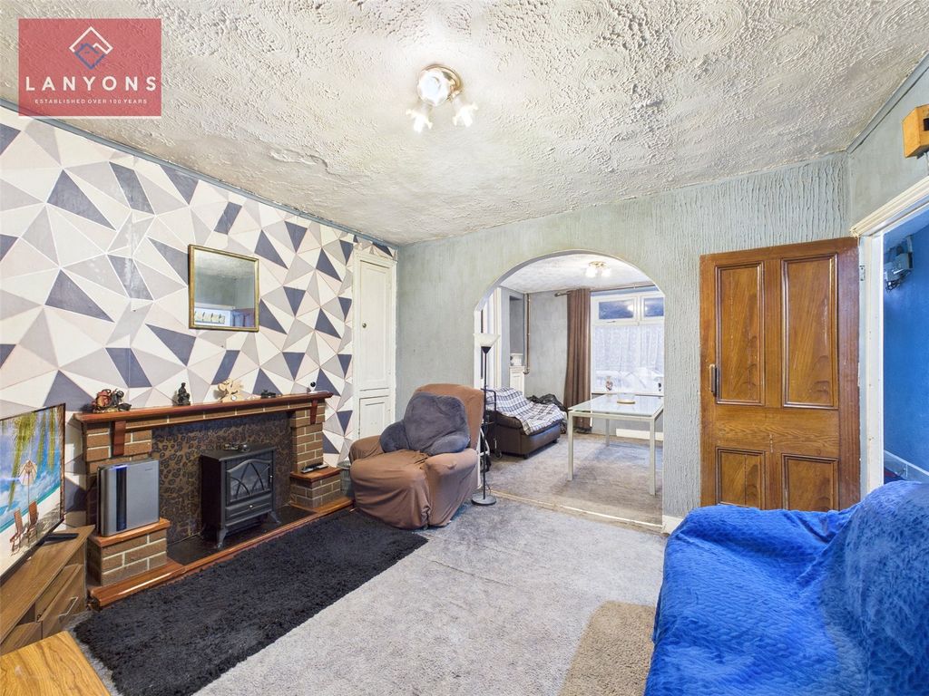 Property photo 2 of 11 Picture No. 07