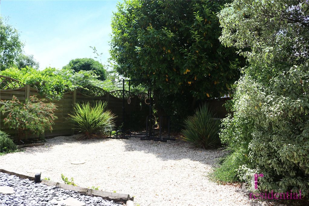 Property photo 3 of 14 Picture No. 11