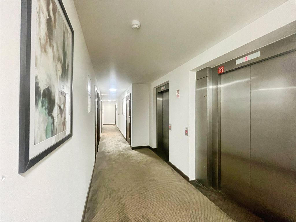 Property photo 3 of 14 Picture No. 15