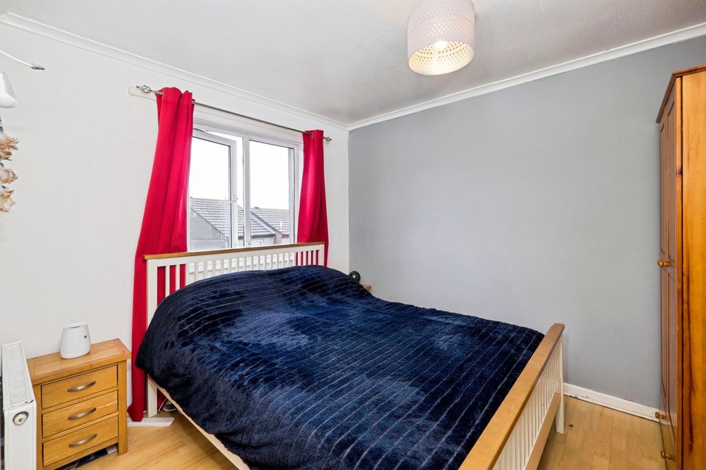 Property photo 3 of 12 Pbox-Img.Jpg