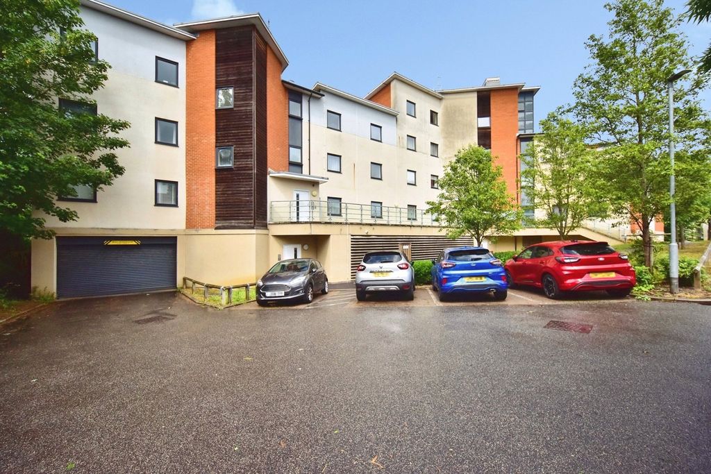 Property photo 1 of 14 Pbox-Img.Jpg