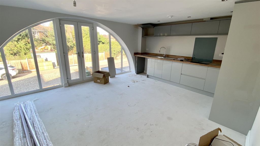 Property photo 2 of 5 Open Plan Living Kitchen