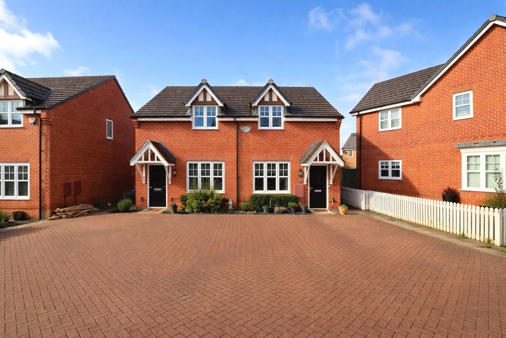 Property photo 1 of 12 Picture No. 05
