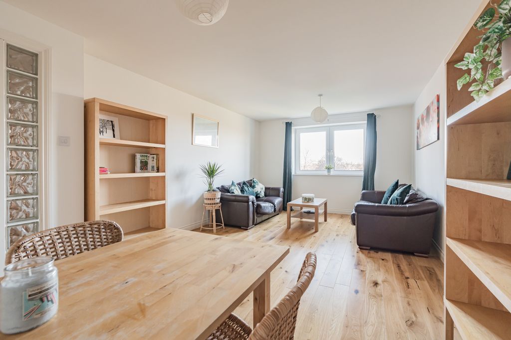 Property photo 2 of 19 Property Image 2